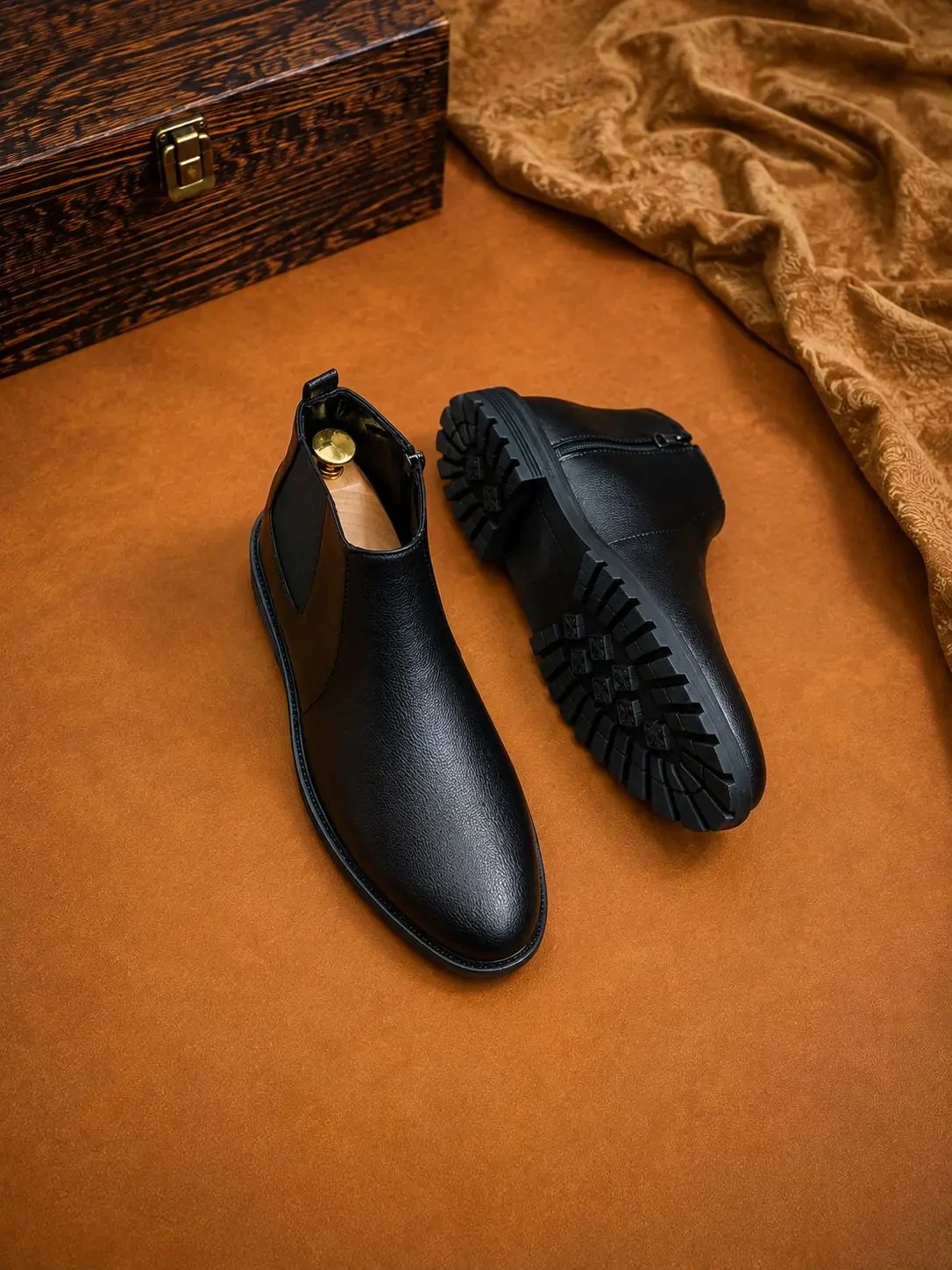 BRITISH STYLE DANA LEATHER SEMI ZIPPER- CHELSEA BLACK